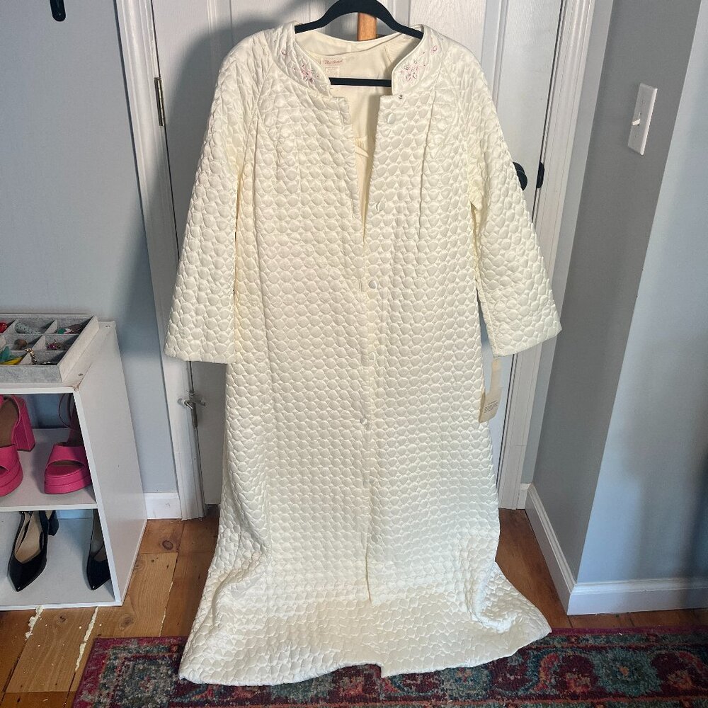 NWT Vintage '70s Barbizon Quilted Satin Robe PLUS Womans Night Gown Size Small